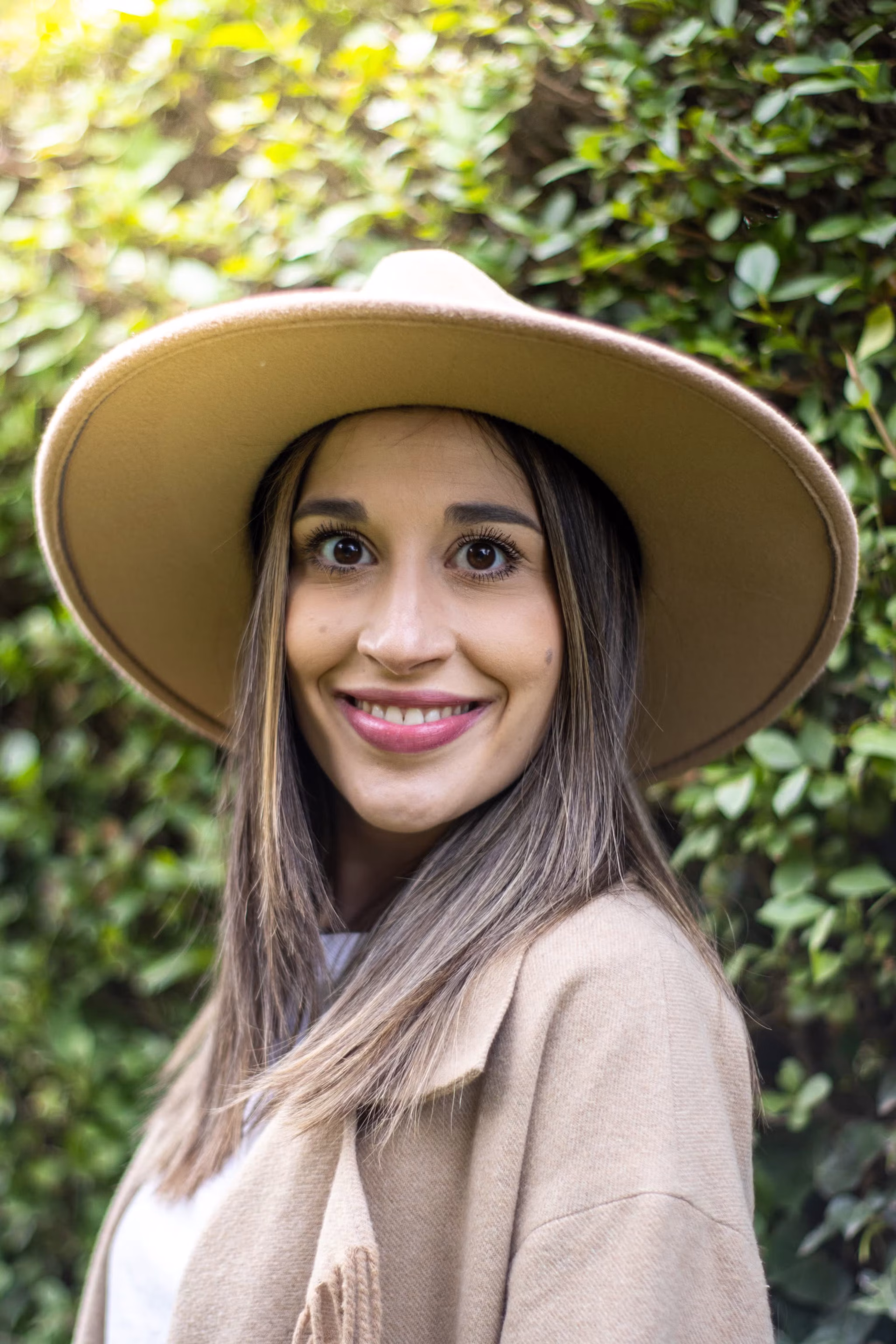 Testimonio de Ana R. López: Excelencia en las asistencias para estudiantes de la CUN